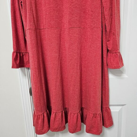 Emerald Knit Dress Women's 2X Red Round Neck Long Sleeve Ruffles Peasant NWT - Picture 4 of 10